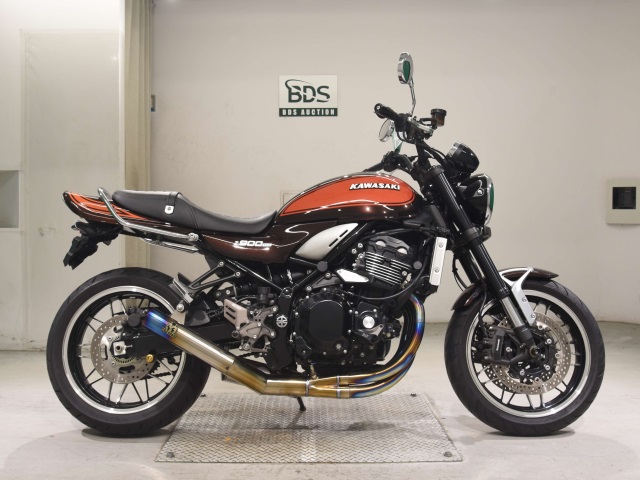 Kawasaki Z900RS