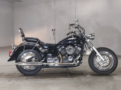 Yamaha DRAGSTAR XVS400 CLASSIC