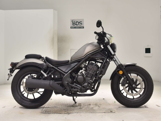 Honda REBEL CMX250