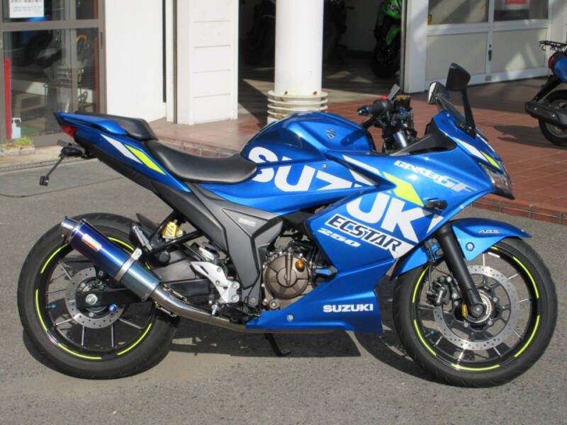 Suzuki GIXXER SF250