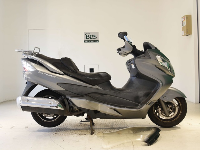 Suzuki SKYWAVE 400
