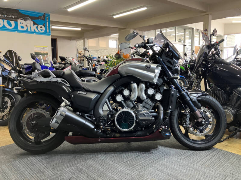 Yamaha V-MAX1200