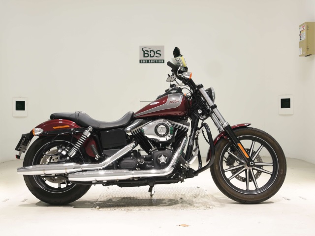 HD STREETBOB FXDB1580