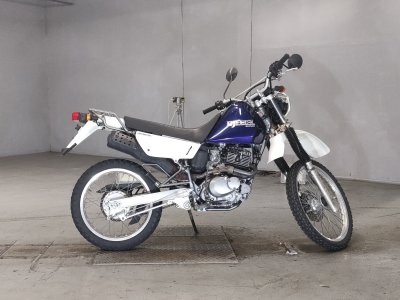Suzuki DJEBEL200