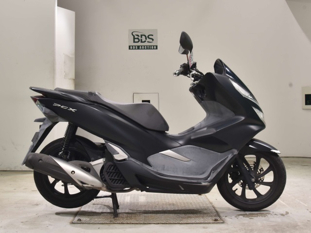 Honda PCX125-3
