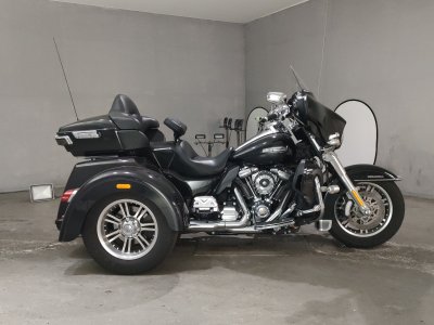 HD ELECTRA GLIDE FLHTCU1750 TRIKE
