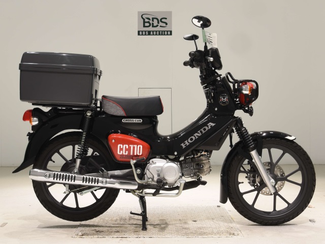 Honda CROSS CUB 110-3