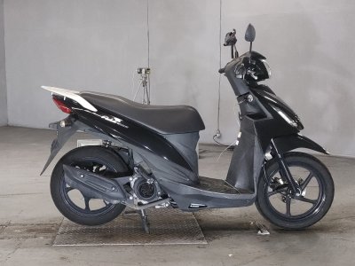 Suzuki ADDRESS V110