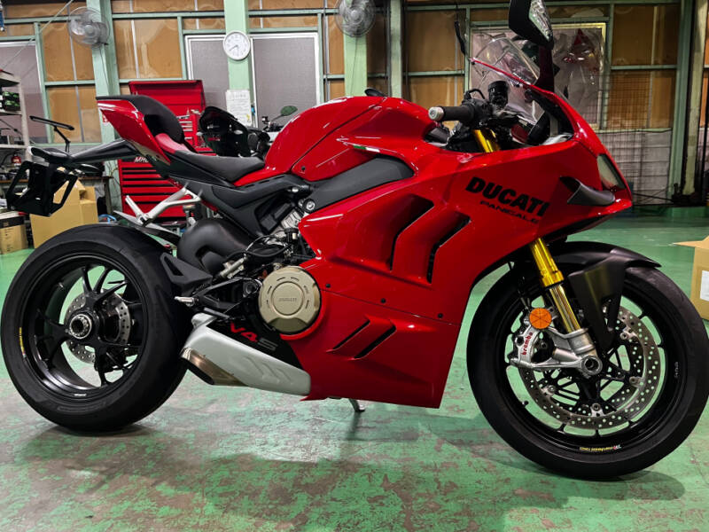 Ducati PANIGALE V4S