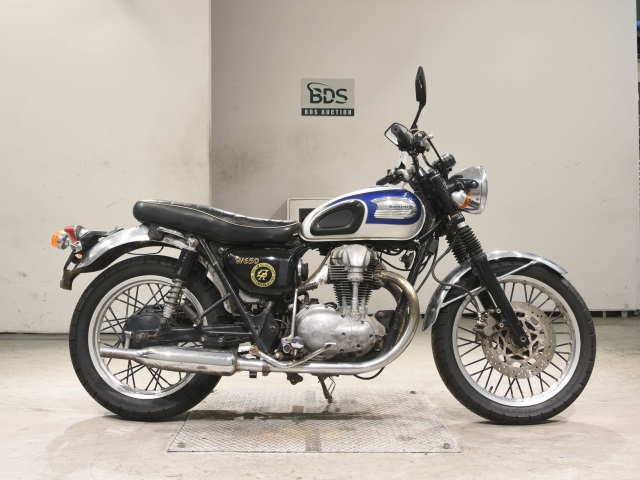 Kawasaki W650