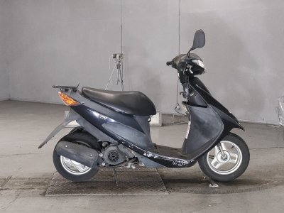 Suzuki ADDRESS V50