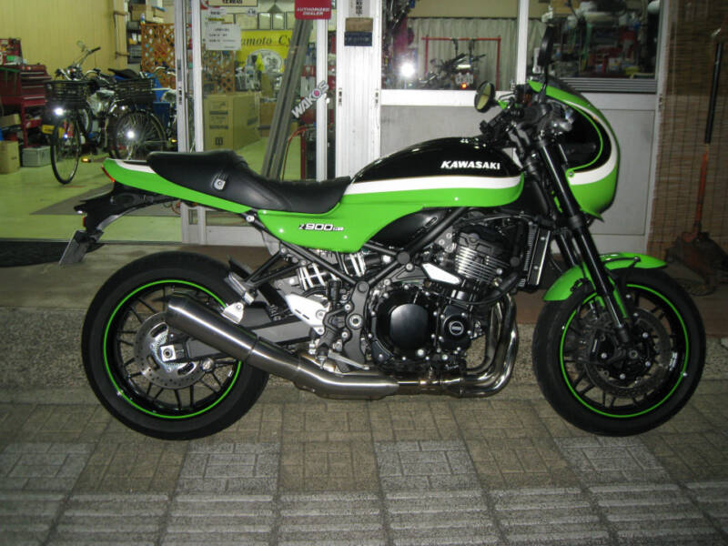Kawasaki Z900RS CAFE