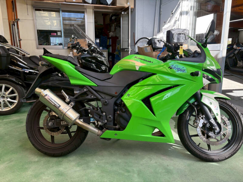 Kawasaki NINJA250R