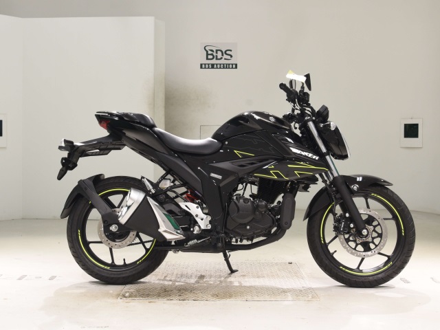 Suzuki GIXXER150
