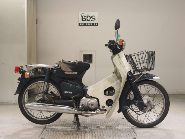 Honda C90