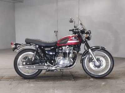 Kawasaki W800