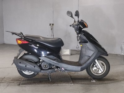 Yamaha AXIS TREAT