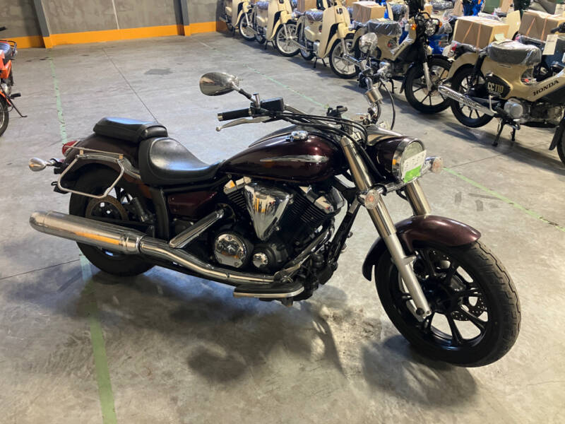 Yamaha MIDNIGHTSTAR XVS950