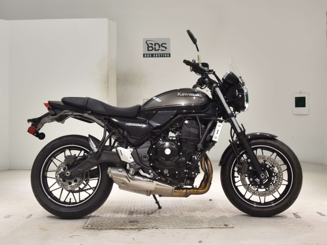 Kawasaki Z650RS