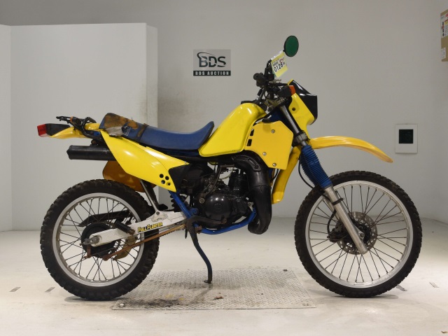 Suzuki RA125