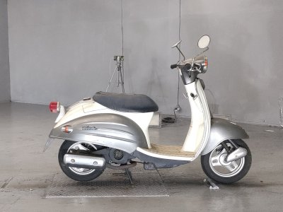 Suzuki VERDE