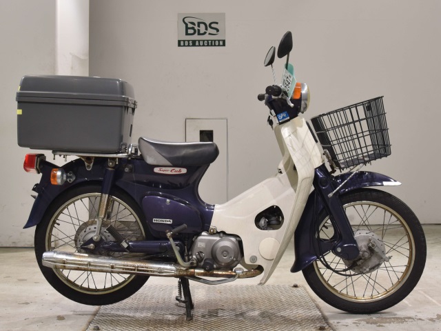 Honda C90