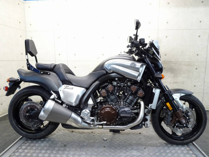 Yamaha V-MAX1200