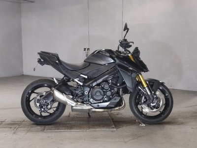 Suzuki GSX-S1000