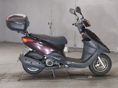 Yamaha AXIS TREAT