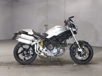 Ducati MONSTER S2R1000