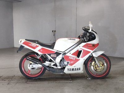 Yamaha TZR250