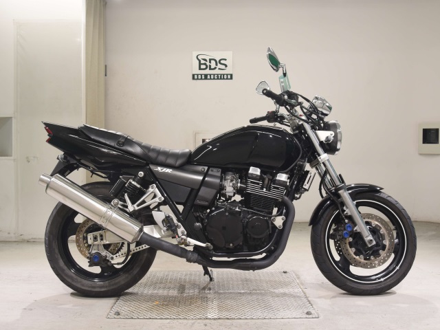 Yamaha XJR400