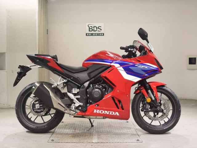 Honda CBR400R-3