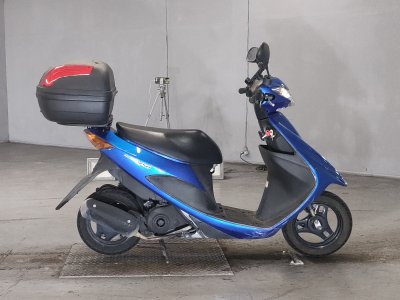 Suzuki ADDRESS V50