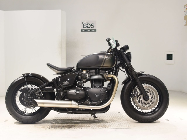 Triumph BONNEVILLE BOBBER
