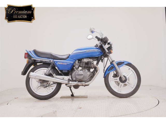 Honda CB250N
