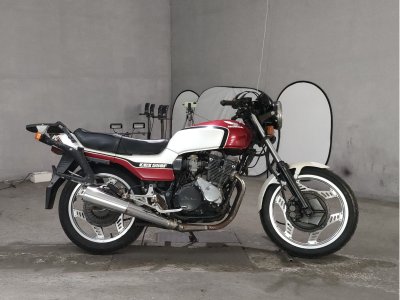 Honda CBX550F