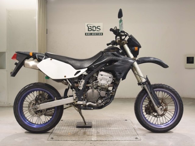 Kawasaki D-TRACKER250