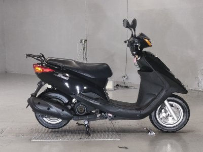 Yamaha AXIS TREAT