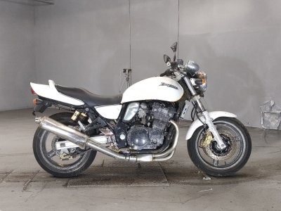 Suzuki GSX400 INAZUMA