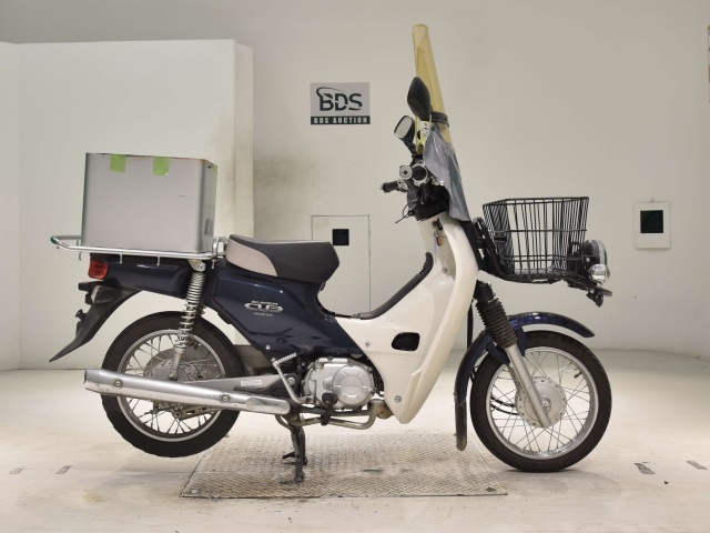 Honda C50-2