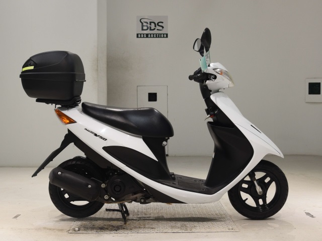Suzuki ADDRESS V50