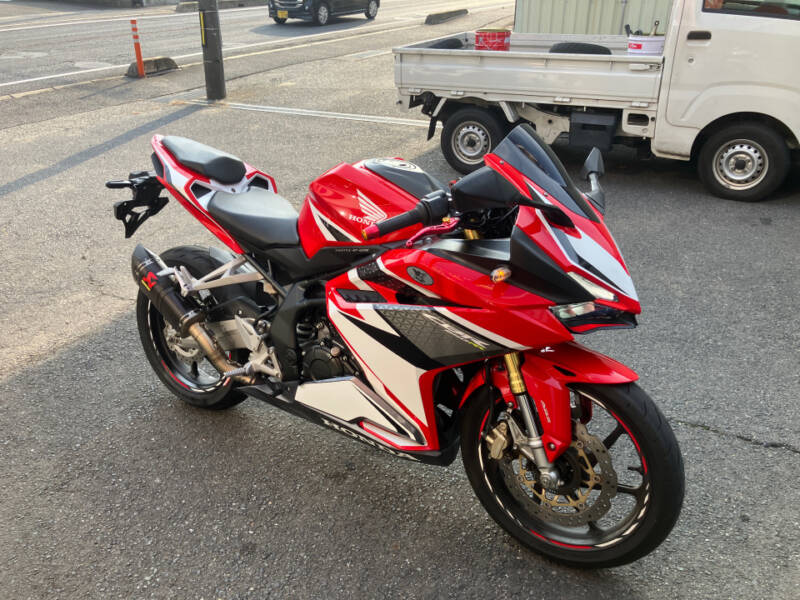 Honda CBR250RRA