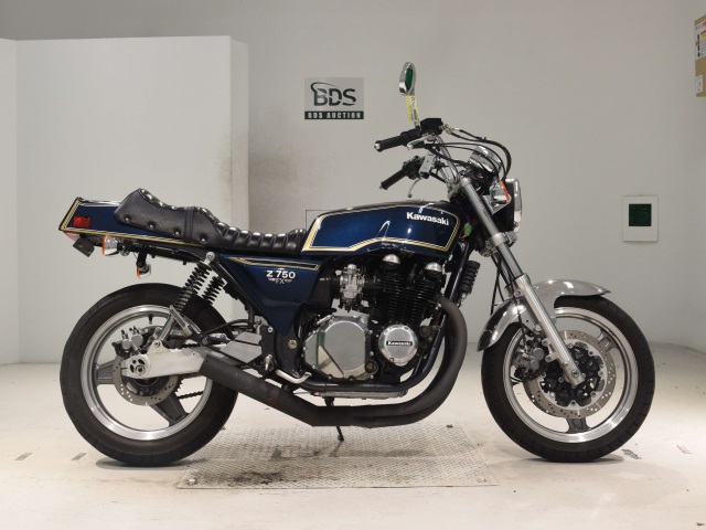 Kawasaki ZEPHYR750
