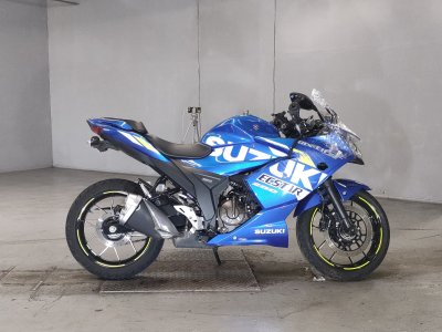 Suzuki GIXXER250
