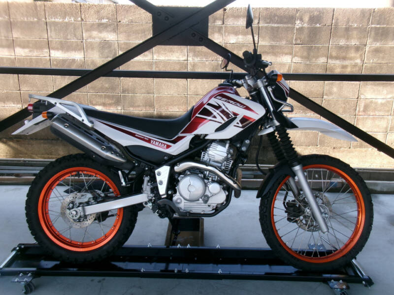 Yamaha SEROW XT250