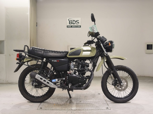 Kawasaki W175 TR