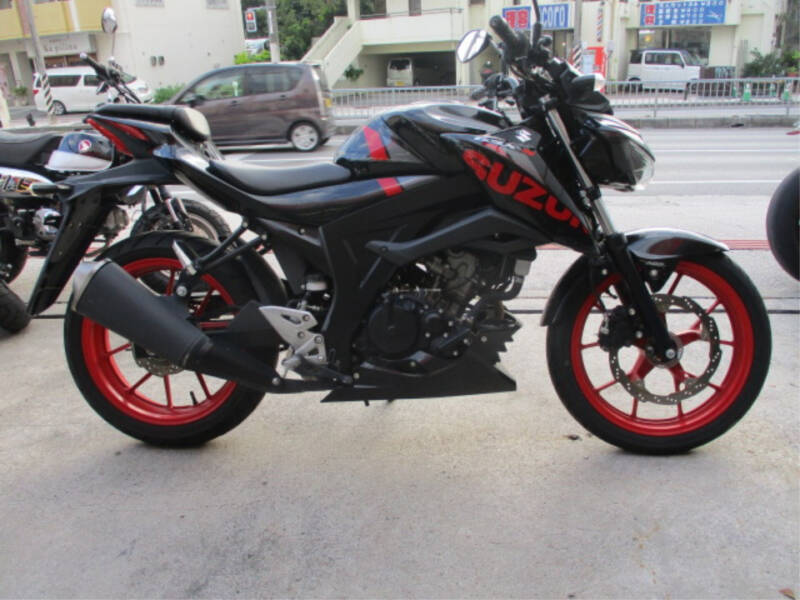 Suzuki GSX-S125A