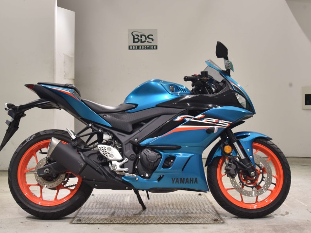 Yamaha YZF-R25A