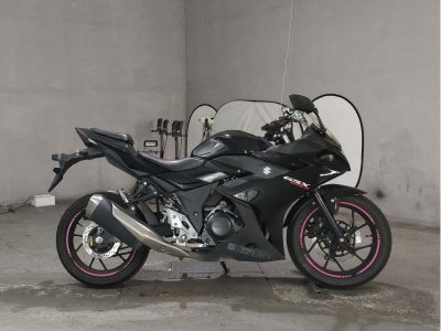 Suzuki GSX250R